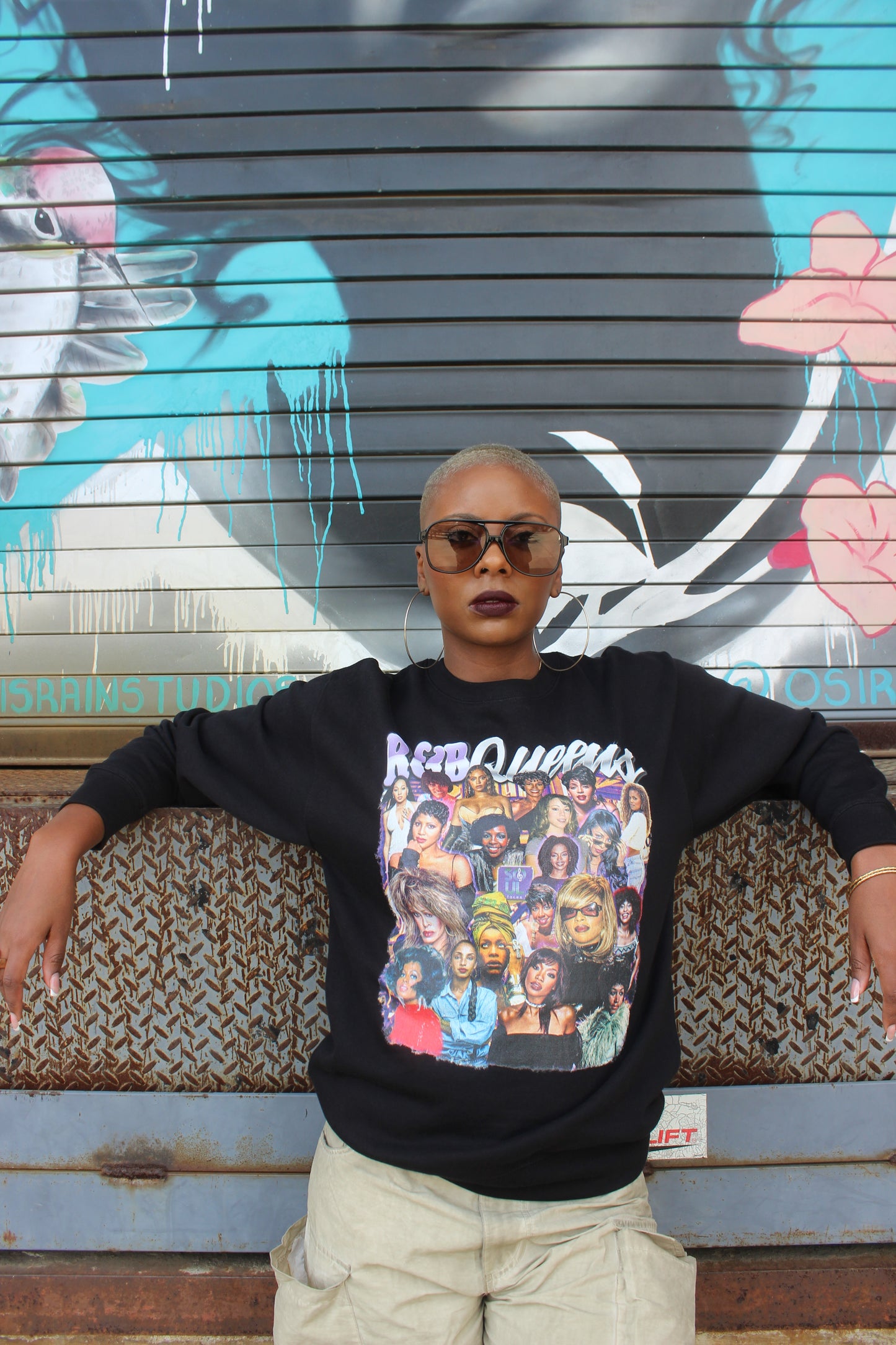 R&B Queens - Premium Unisex Sweatshirt